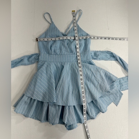 NWOT Windsor The Perfect Striped Bow Ruffled Romper size S - Picture 9 of 12